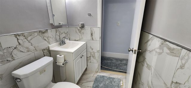 11705 Mackay Street, Hamtramck, MI 48212