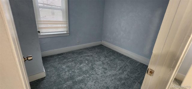 11705 Mackay Street, Hamtramck, MI 48212