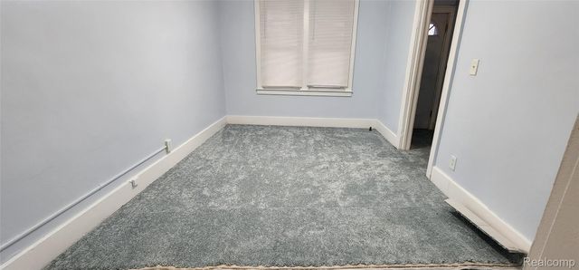 11705 Mackay Street, Hamtramck, MI 48212