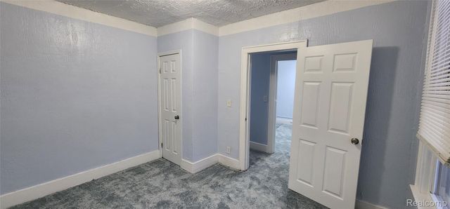 11705 Mackay Street, Hamtramck, MI 48212