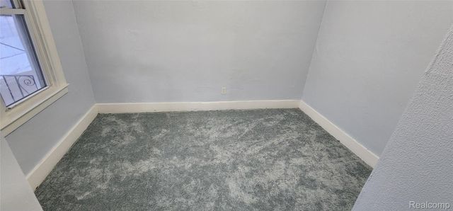 11705 Mackay Street, Hamtramck, MI 48212