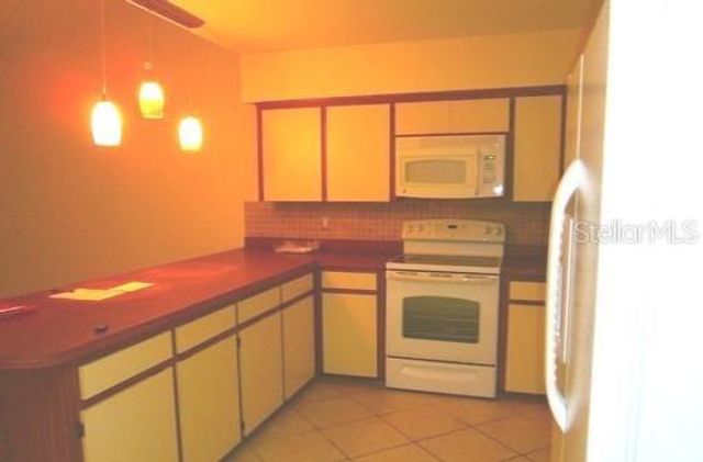 4033 ANNA DRIVE, Apopka, FL 32703