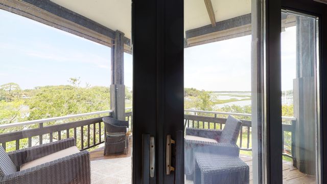 268 Little Oak Island Drive, Folly Beach, SC 29439