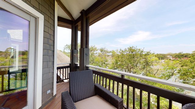 268 Little Oak Island Drive, Folly Beach, SC 29439