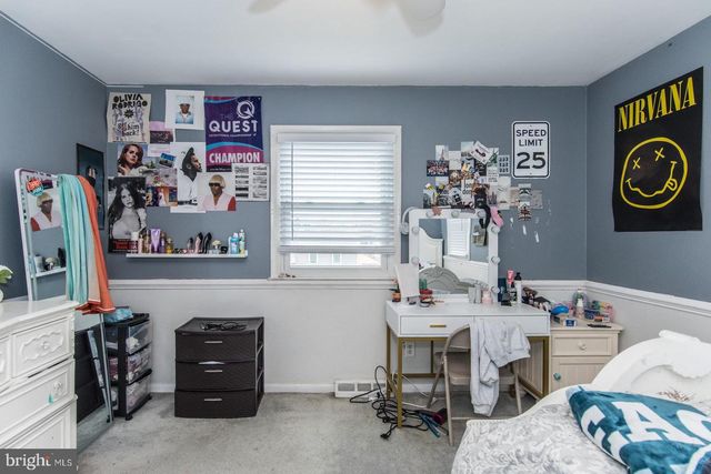 3278 OAK RD, Huntingdon Valley, PA 19006