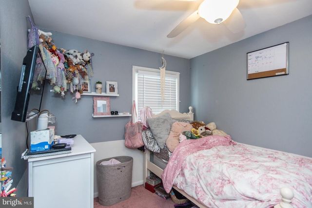 3278 OAK RD, Huntingdon Valley, PA 19006