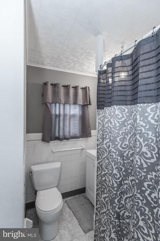 3278 OAK RD, Huntingdon Valley, PA 19006