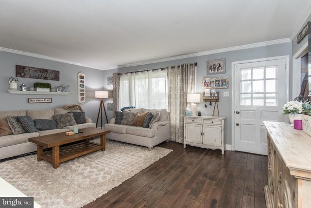 3278 OAK RD, Huntingdon Valley, PA 19006