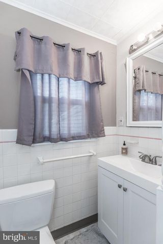 3278 OAK RD, Huntingdon Valley, PA 19006