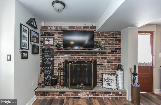 3278 OAK RD, Huntingdon Valley, PA 19006