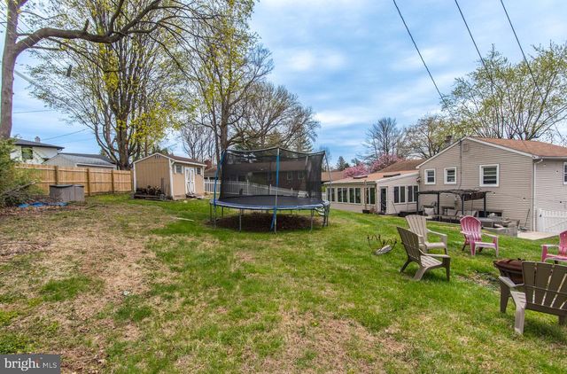 3278 OAK RD, Huntingdon Valley, PA 19006