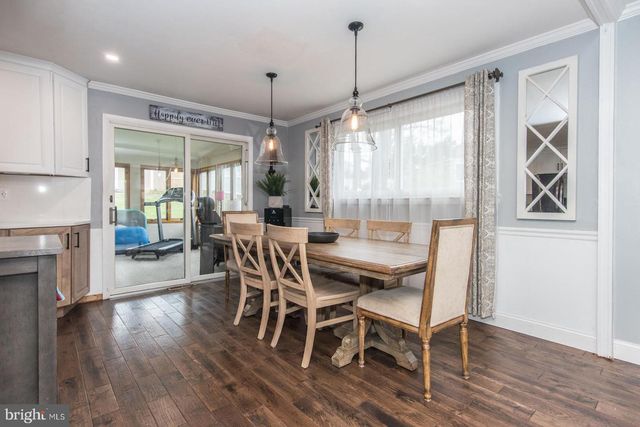 3278 OAK RD, Huntingdon Valley, PA 19006