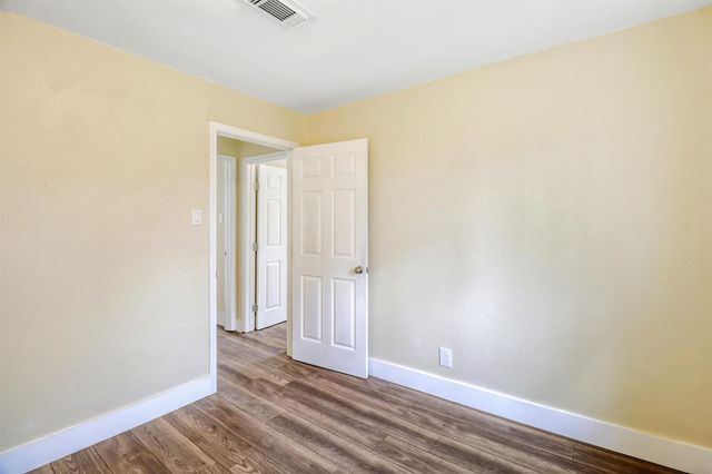 1114 Blackwood Avenue, Houston, TX 77032