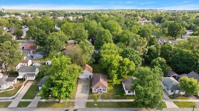 78 Carrie Street NW, Sparta, MI 49345