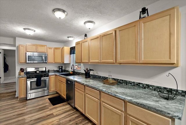 78 Carrie Street NW, Sparta, MI 49345