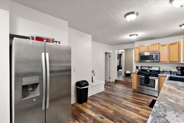 78 Carrie Street NW, Sparta, MI 49345