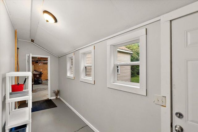 78 Carrie Street NW, Sparta, MI 49345