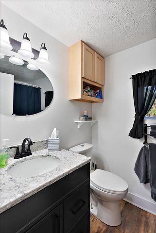 78 Carrie Street NW, Sparta, MI 49345