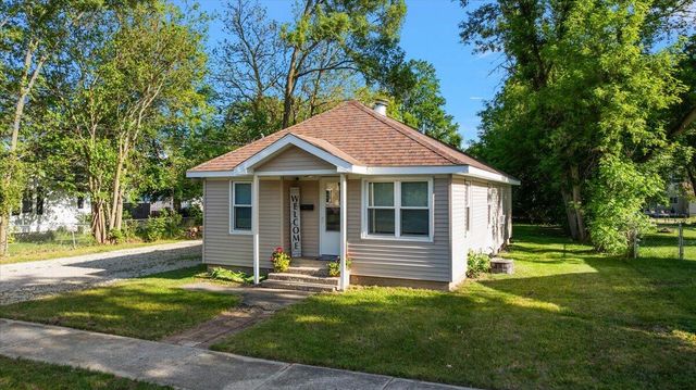 78 Carrie Street NW, Sparta, MI 49345
