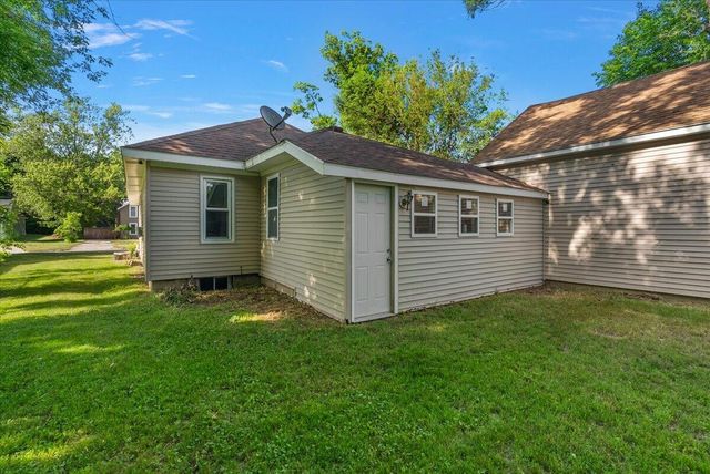 78 Carrie Street NW, Sparta, MI 49345