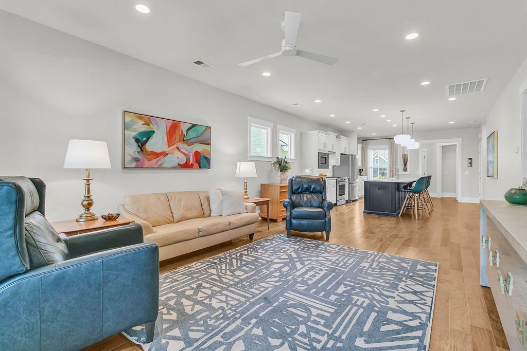 Image 20 of property listing at 108 Cardinal Cove Lane, Summerville, SC 29486