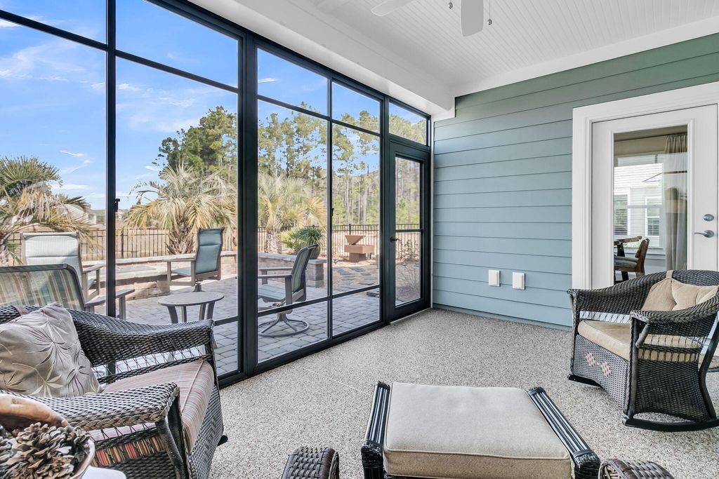 Image 25 of property listing at 108 Cardinal Cove Lane, Summerville, SC 29486