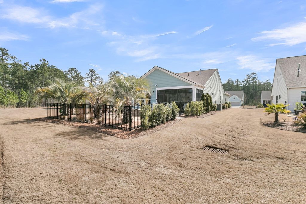 Image 31 of property listing at 108 Cardinal Cove Lane, Summerville, SC 29486