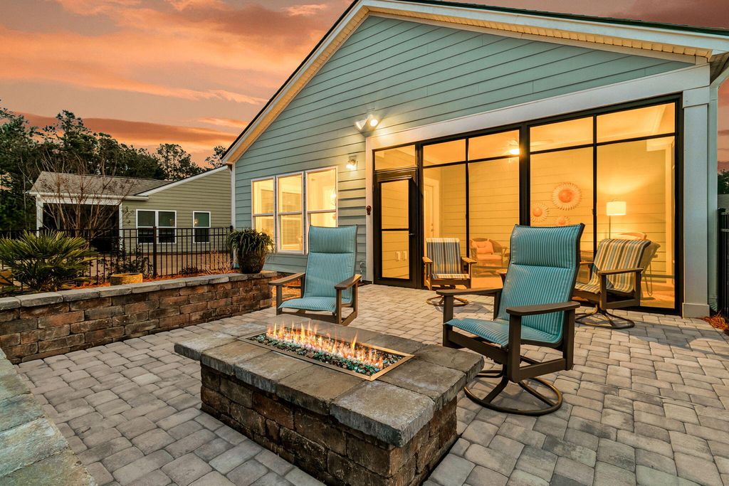 Image 46 of property listing at 108 Cardinal Cove Lane, Summerville, SC 29486