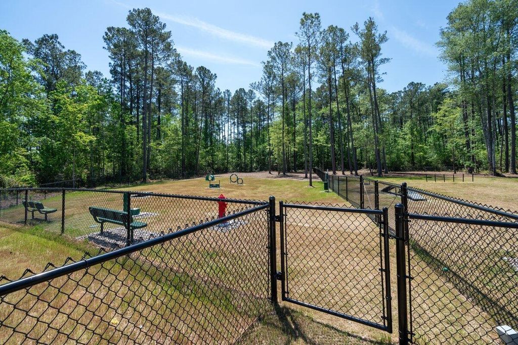 Image 77 of property listing at 108 Cardinal Cove Lane, Summerville, SC 29486