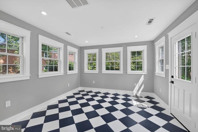 1915 SHANNON CT, Alexandria, VA 22306