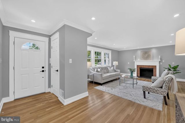 1915 SHANNON CT, Alexandria, VA 22306