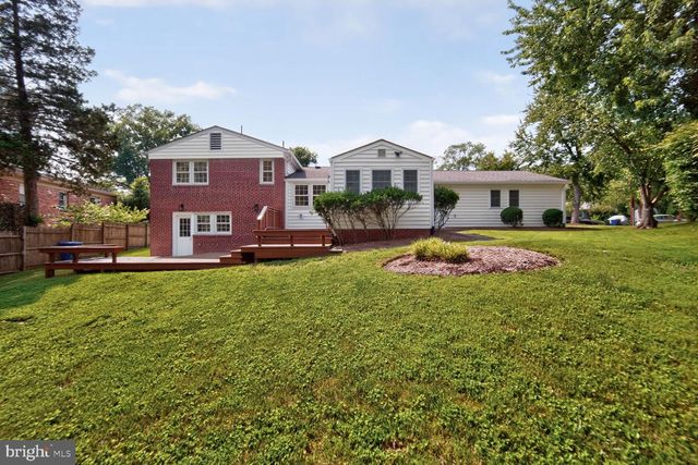 1915 SHANNON CT, Alexandria, VA 22306