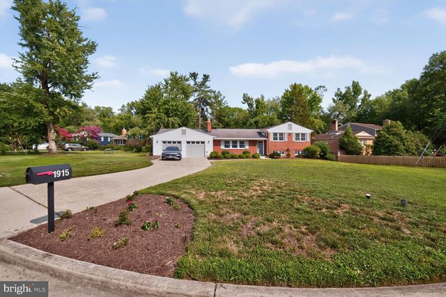 1915 SHANNON CT, Alexandria, VA 22306