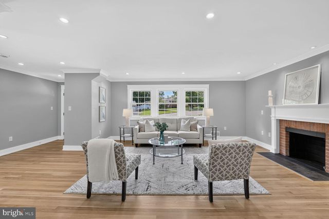 1915 SHANNON CT, Alexandria, VA 22306