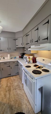 110 Old Pond Ln, Dickson, TN 37055