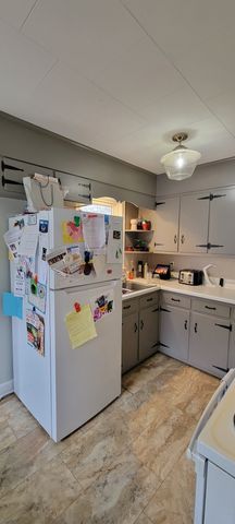 110 Old Pond Ln, Dickson, TN 37055