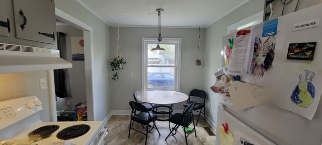 110 Old Pond Ln, Dickson, TN 37055