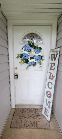 110 Old Pond Ln, Dickson, TN 37055