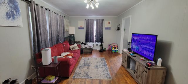 110 Old Pond Ln, Dickson, TN 37055