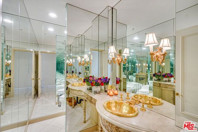 10580 Wilshire Boulevard 8SW, Los Angeles, CA 90024