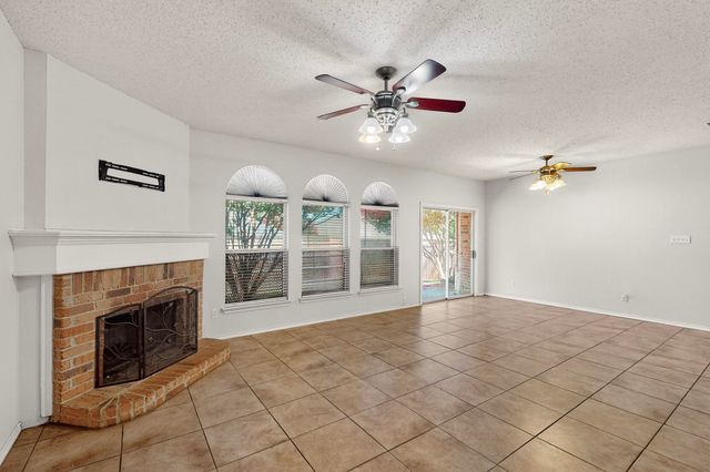 165 Hirth Drive, Crowley, TX 76036