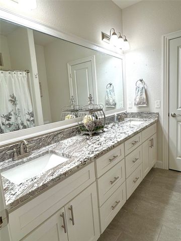 1307 Valle Lane, Springdale, AR 72762