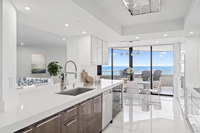 5080 N Ocean Drive 12b, Singer Island, FL 33404