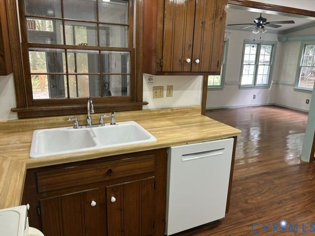 2400 Wildercroft Rd, Midlothian, VA 23113