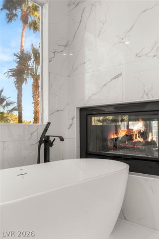 2104 Inverness Drive, Henderson, NV 89074
