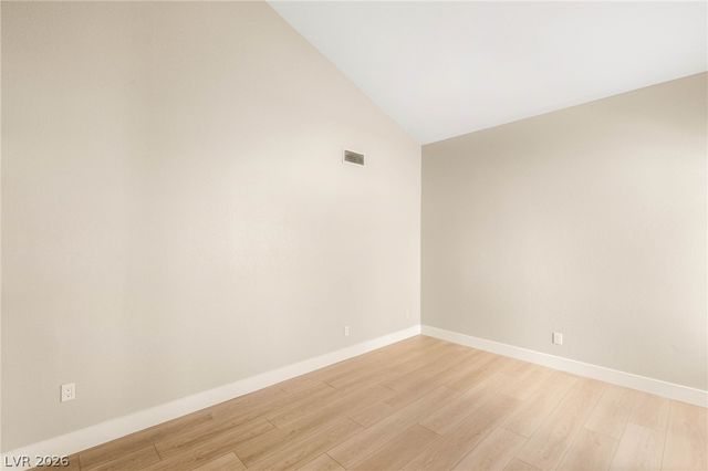 2104 Inverness Drive, Henderson, NV 89074