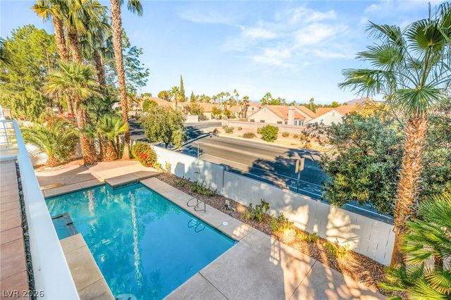 2104 Inverness Drive, Henderson, NV 89074