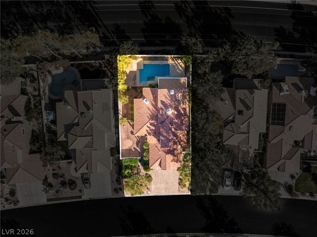2104 Inverness Drive, Henderson, NV 89074