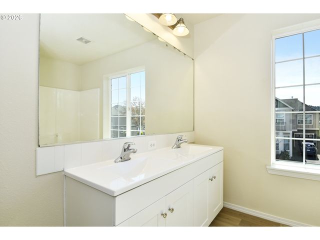 20477 Sw MARIMAR St, Beaverton, OR 97078