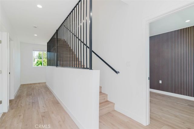 5654 Cartwright Avenue, North Hollywood, CA 91601